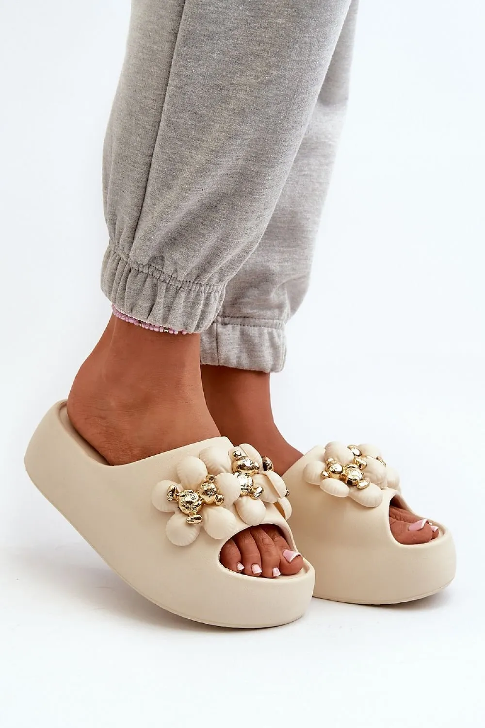 Flip-flops model 198599 Step in style