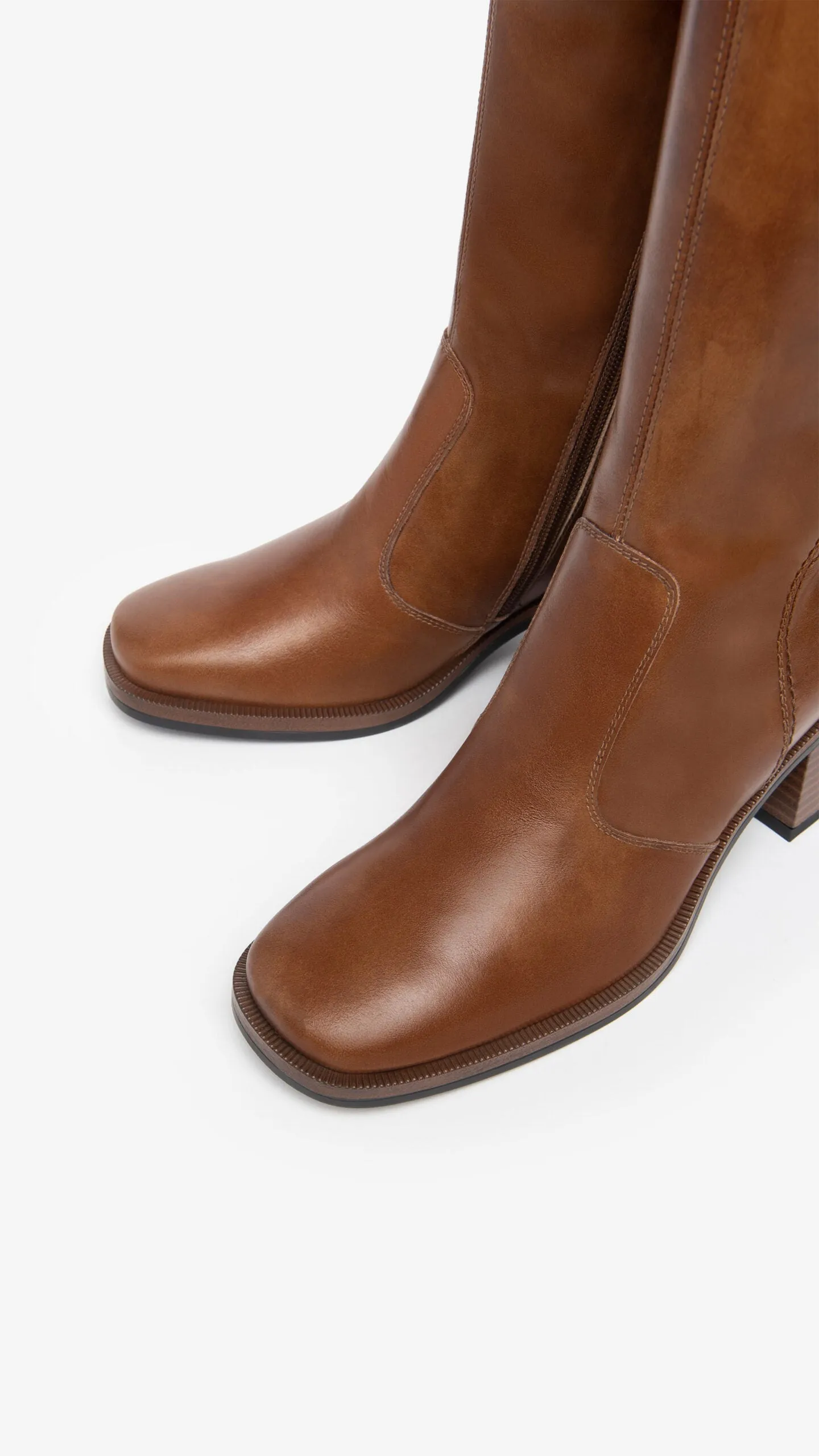 NEROGIARDINI WOMAN LEATHER BOOTS IN BROWN