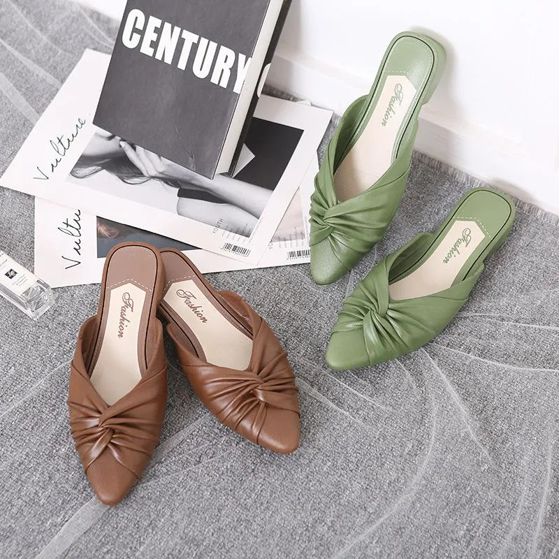 Women's flat mules twist closed toe slide sandals